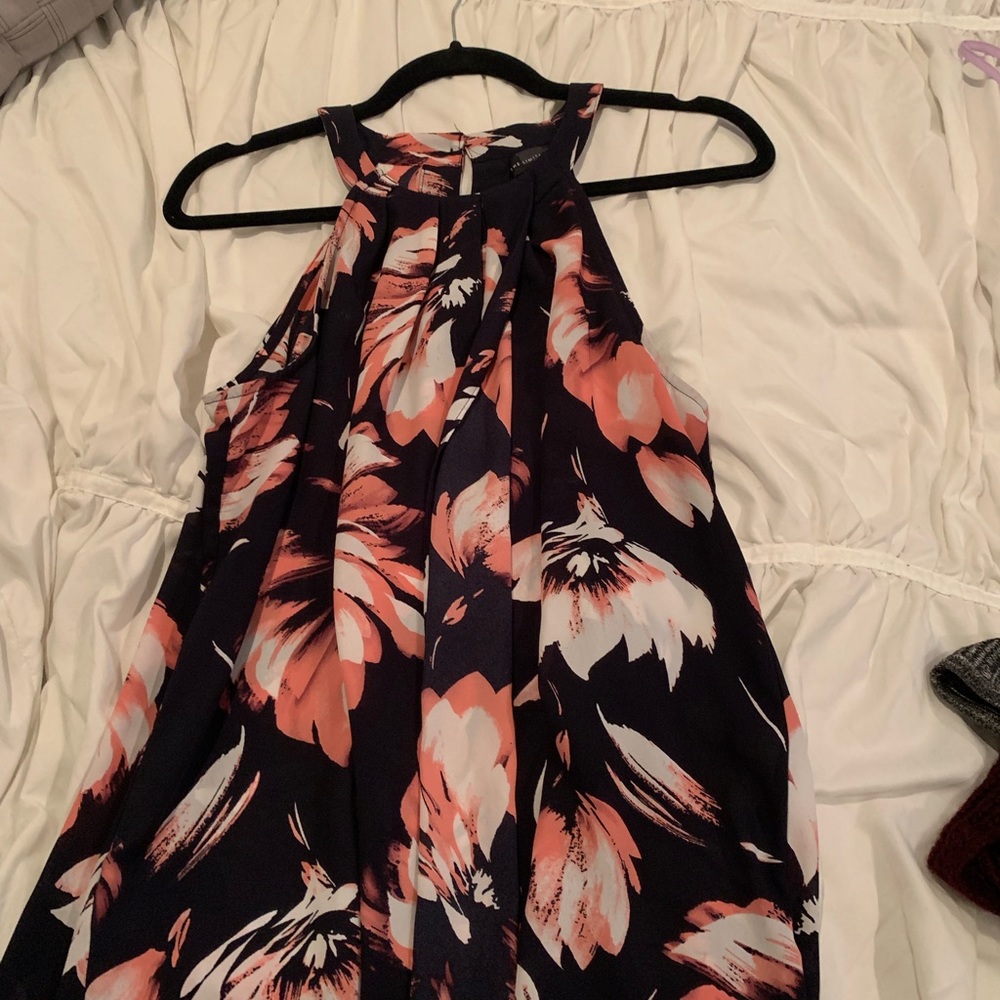 The Limited shirt size medium